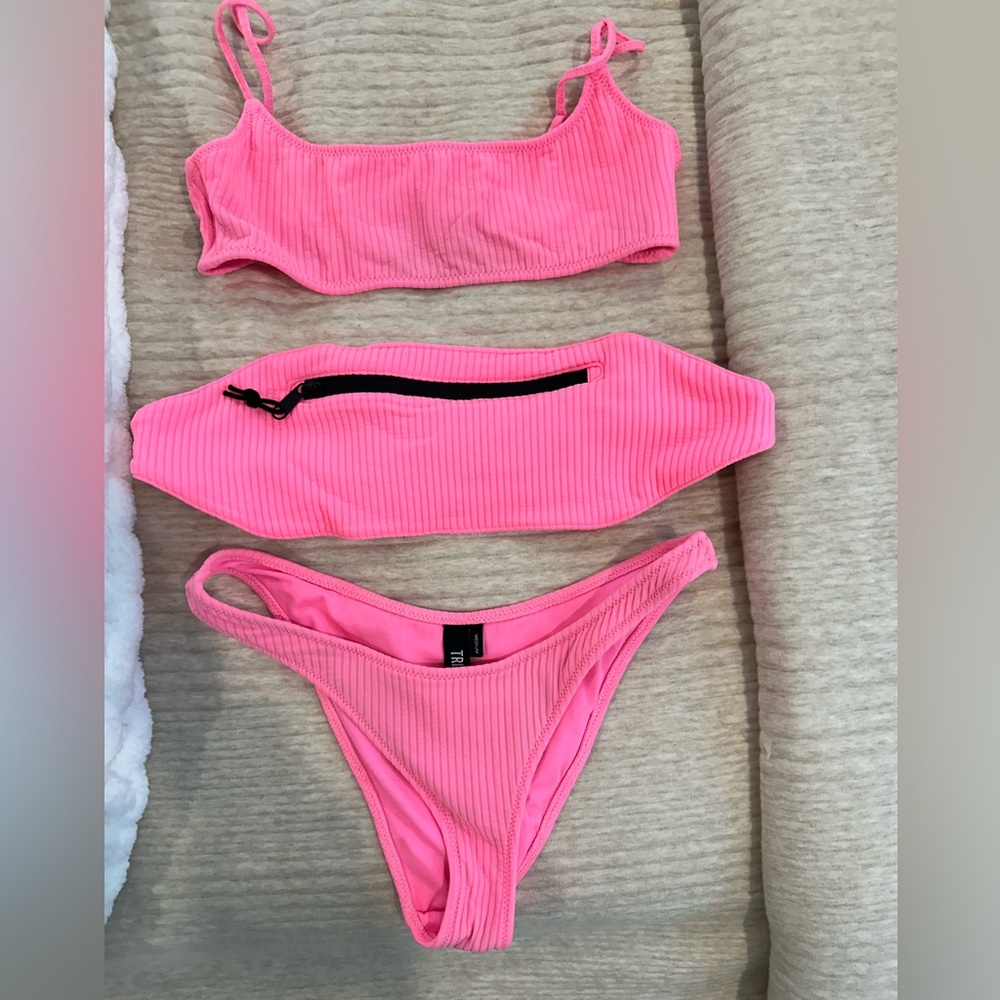 Triangl bikini